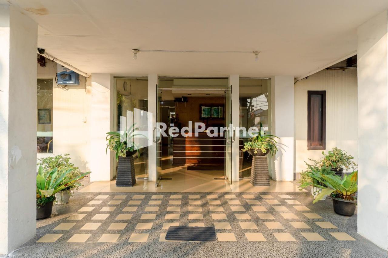 Cherry Pink Hotel Medan Mitra Reddoorz Exteriér fotografie